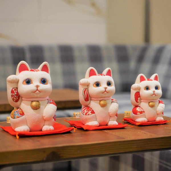 猫 ネコ ねこ 置き物 海外お土産 オブジェ インテリア 民芸品